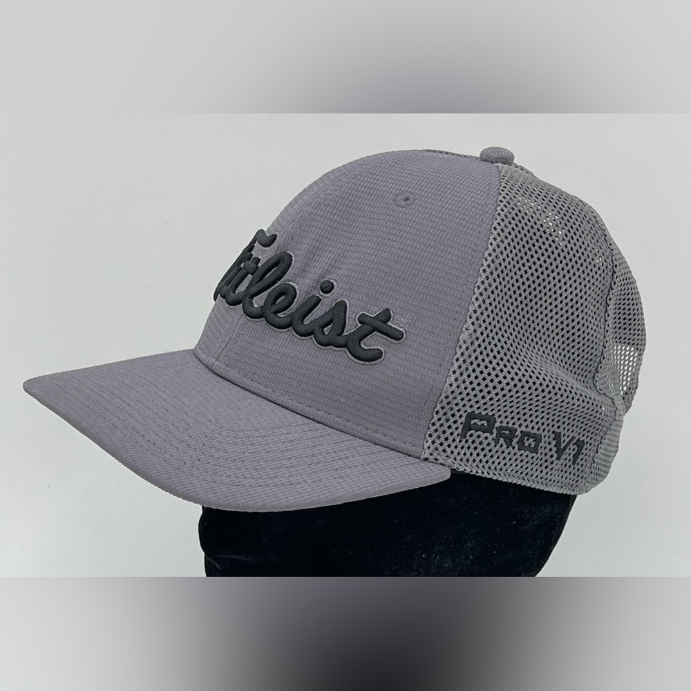 Titleist Script Logo FootJoy Pro V1 Golf Hat Cap Gray FJ Mesh Trucker Adjustable
